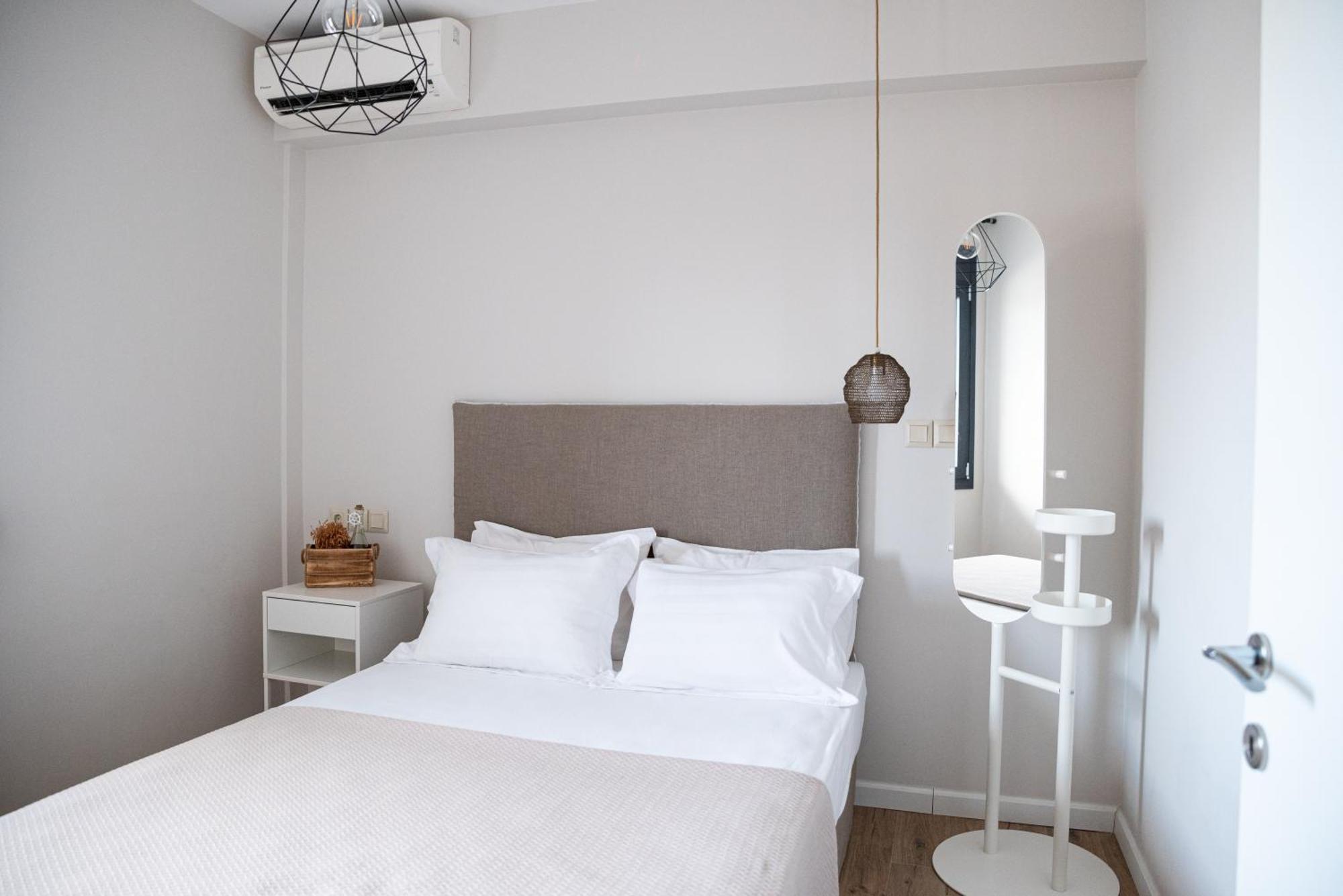 Cos Seafront Apartments غيراكيني المظهر الخارجي الصورة